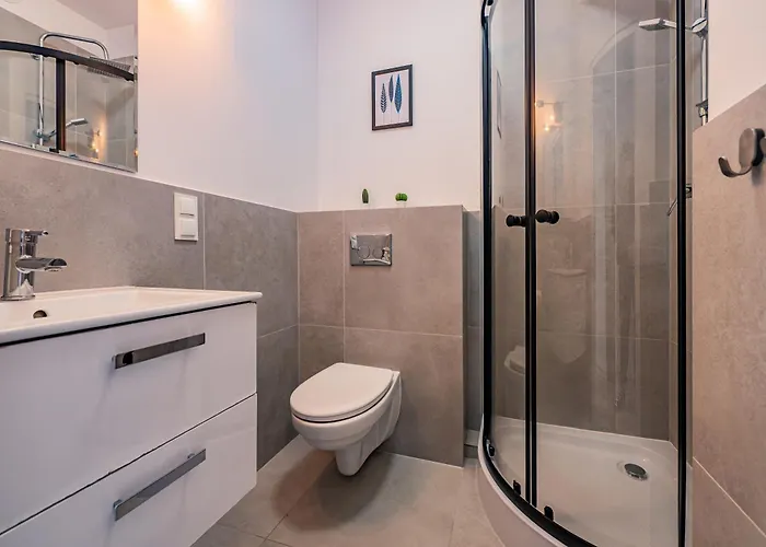 I Przy Parku Reagana Blisko Plazy *